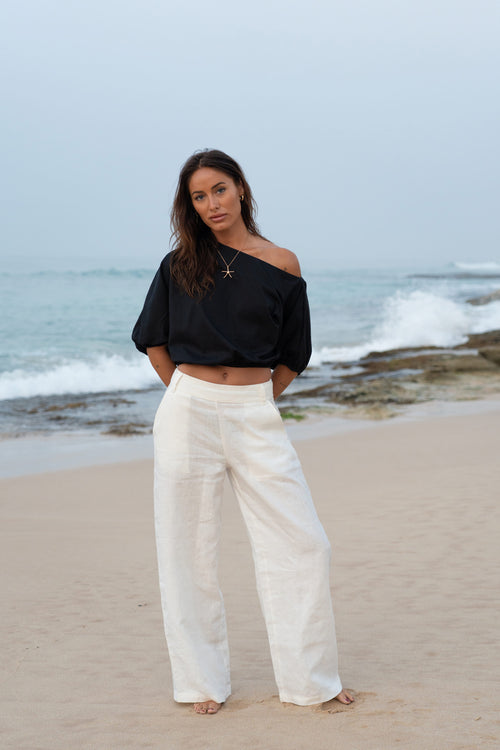 Noir One Shoulder Top In Black