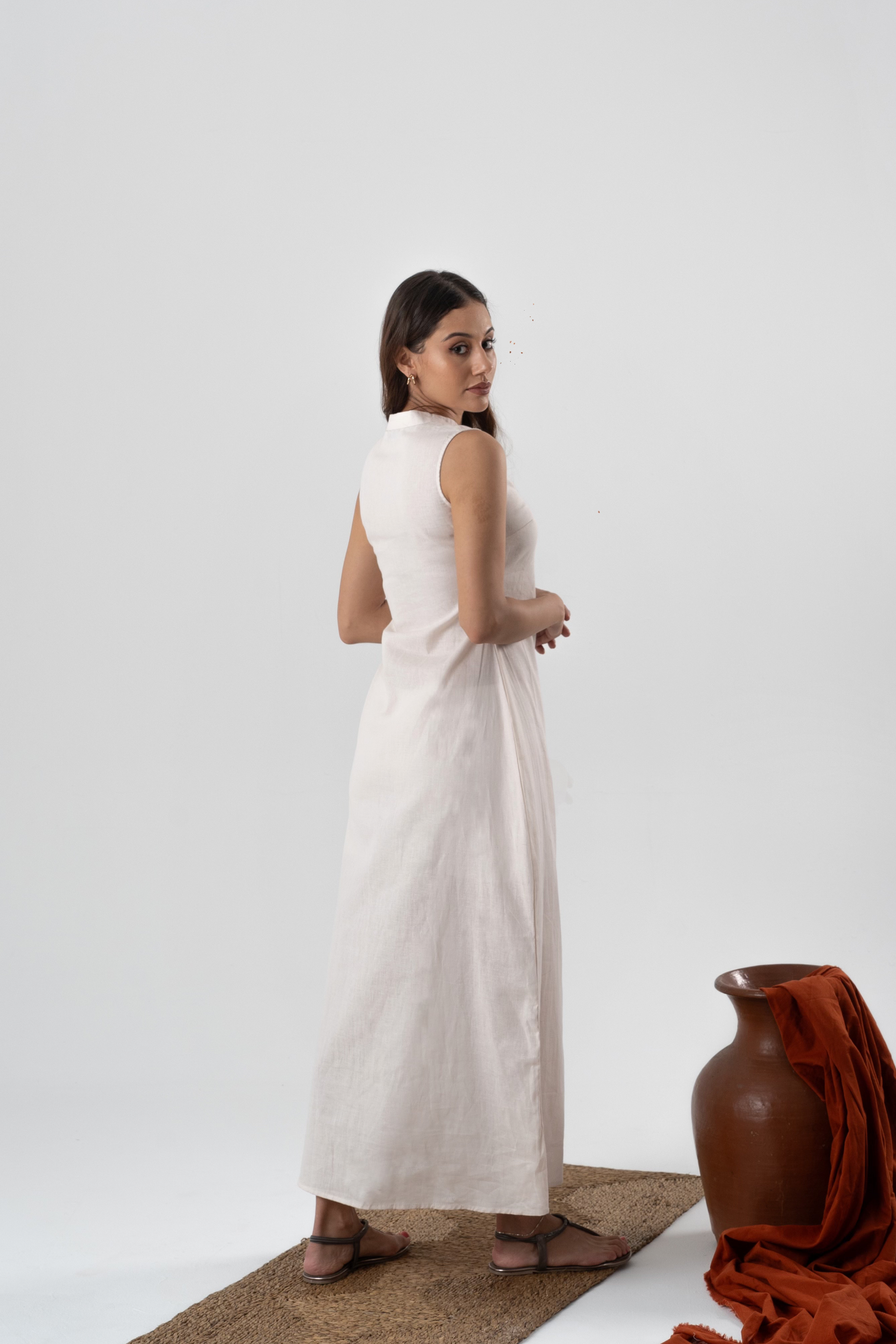Amalfi Linen Dress in Beige