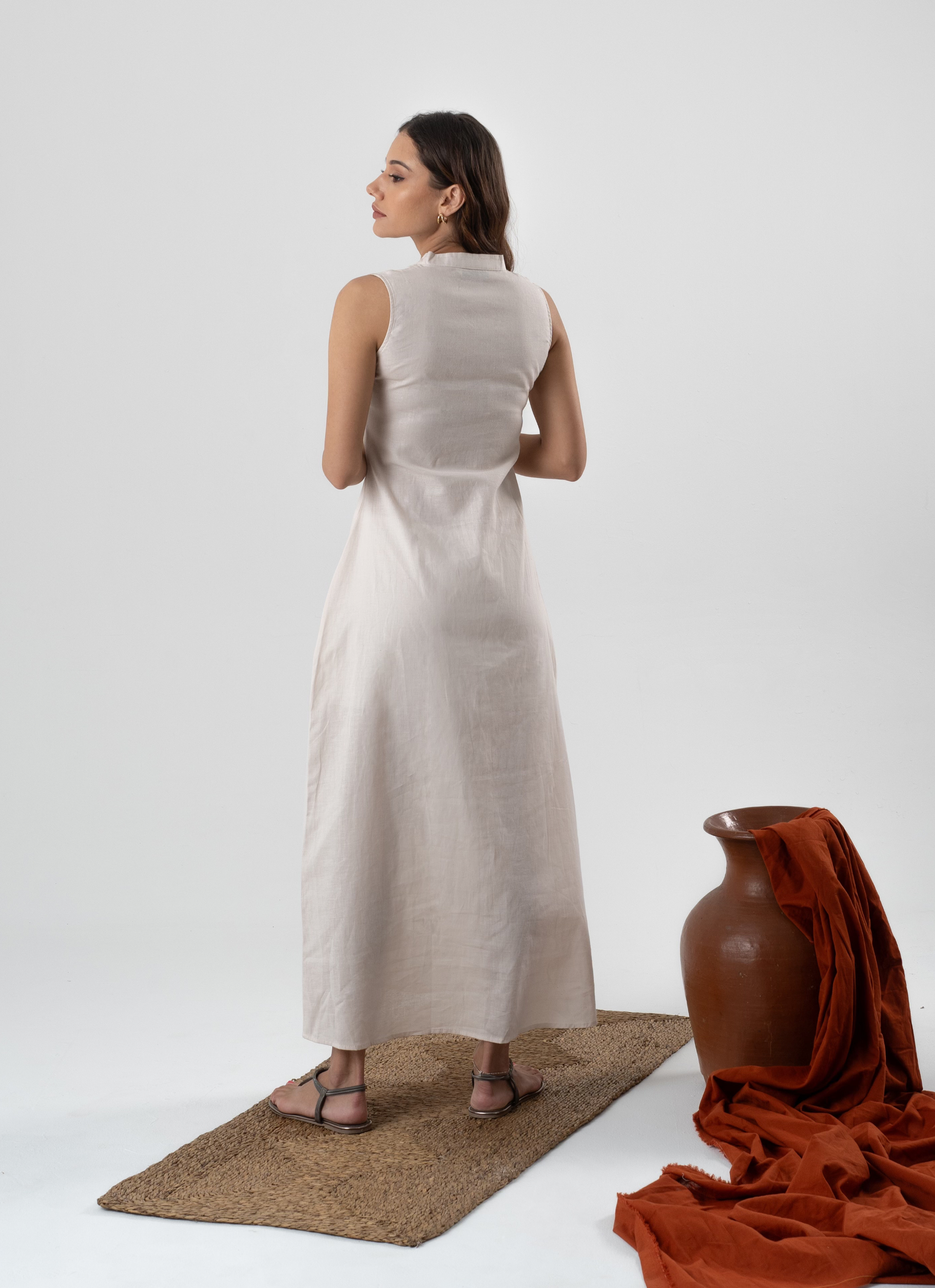 Amalfi Linen Dress in Beige